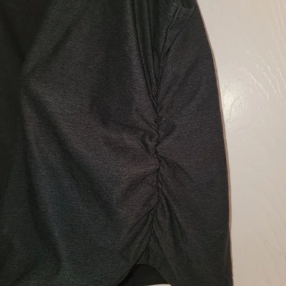Old Navy Charcoal Active Tank Top - Picture 4 of 4